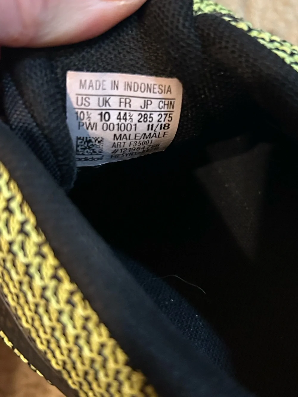 adidas Neon Yellow and Black Mesh Running Sneakers men’s 10.5